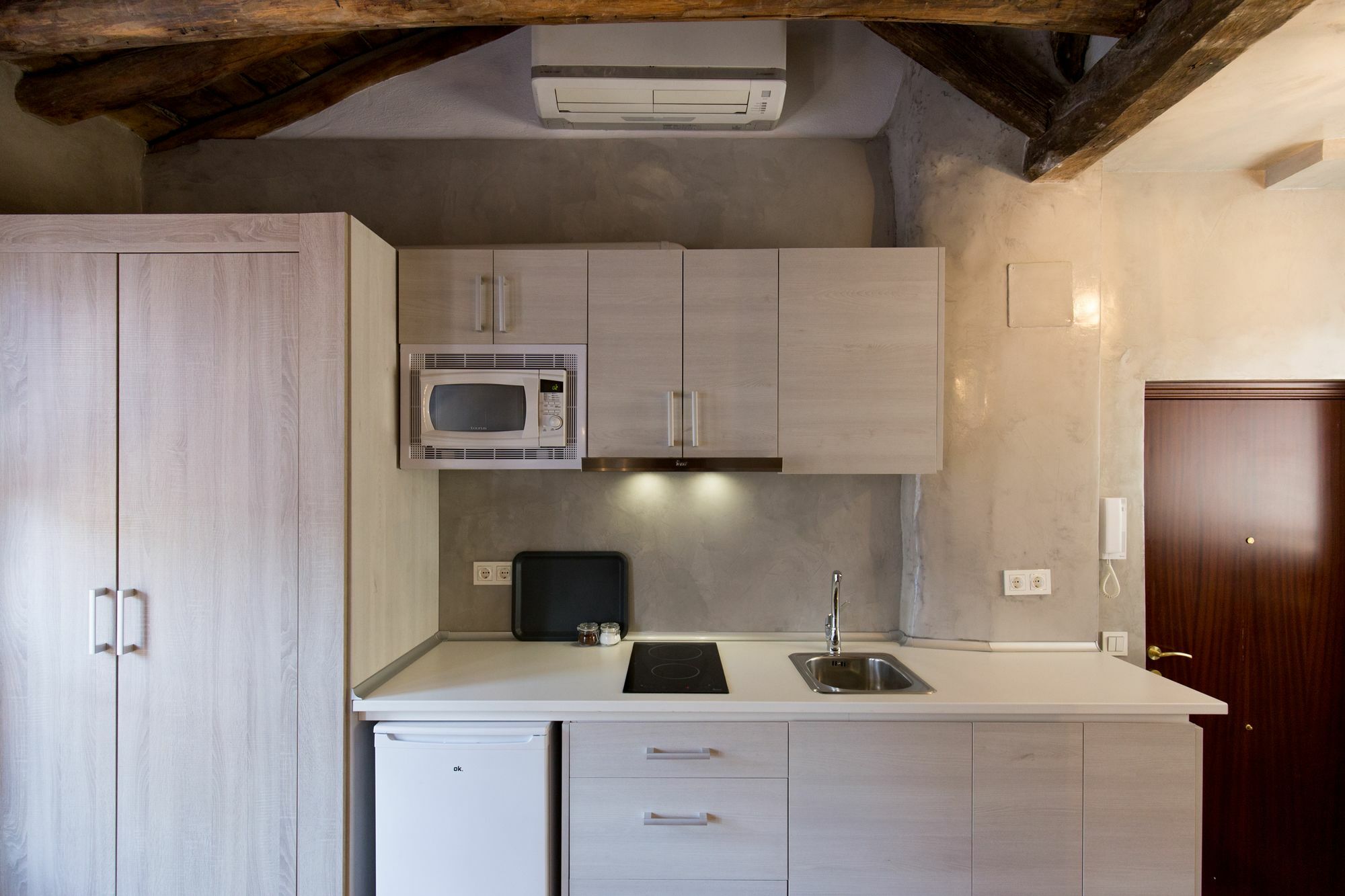 Los Lobos Suites Apartamentos Granada Luaran gambar