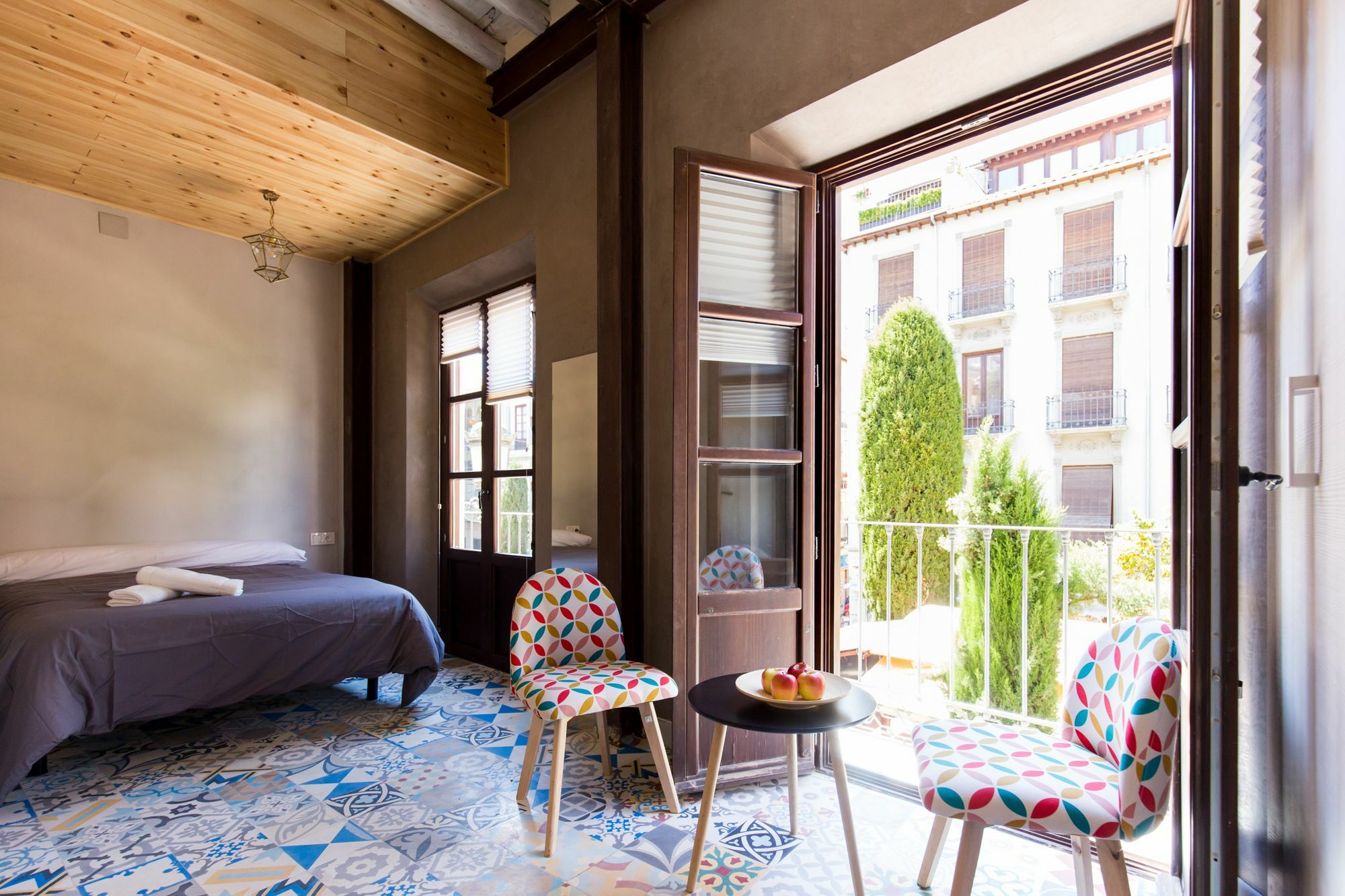 Los Lobos Suites Apartamentos Granada Luaran gambar